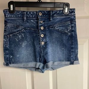 Women’s American Eagle Outfitters Super Stretch Jean shorts Size 4